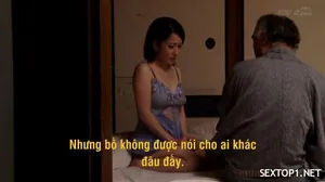 Cô gái quyến rũ người giao hàng để lấy nước sốt pizza - EllieMoore (WetFoxes)